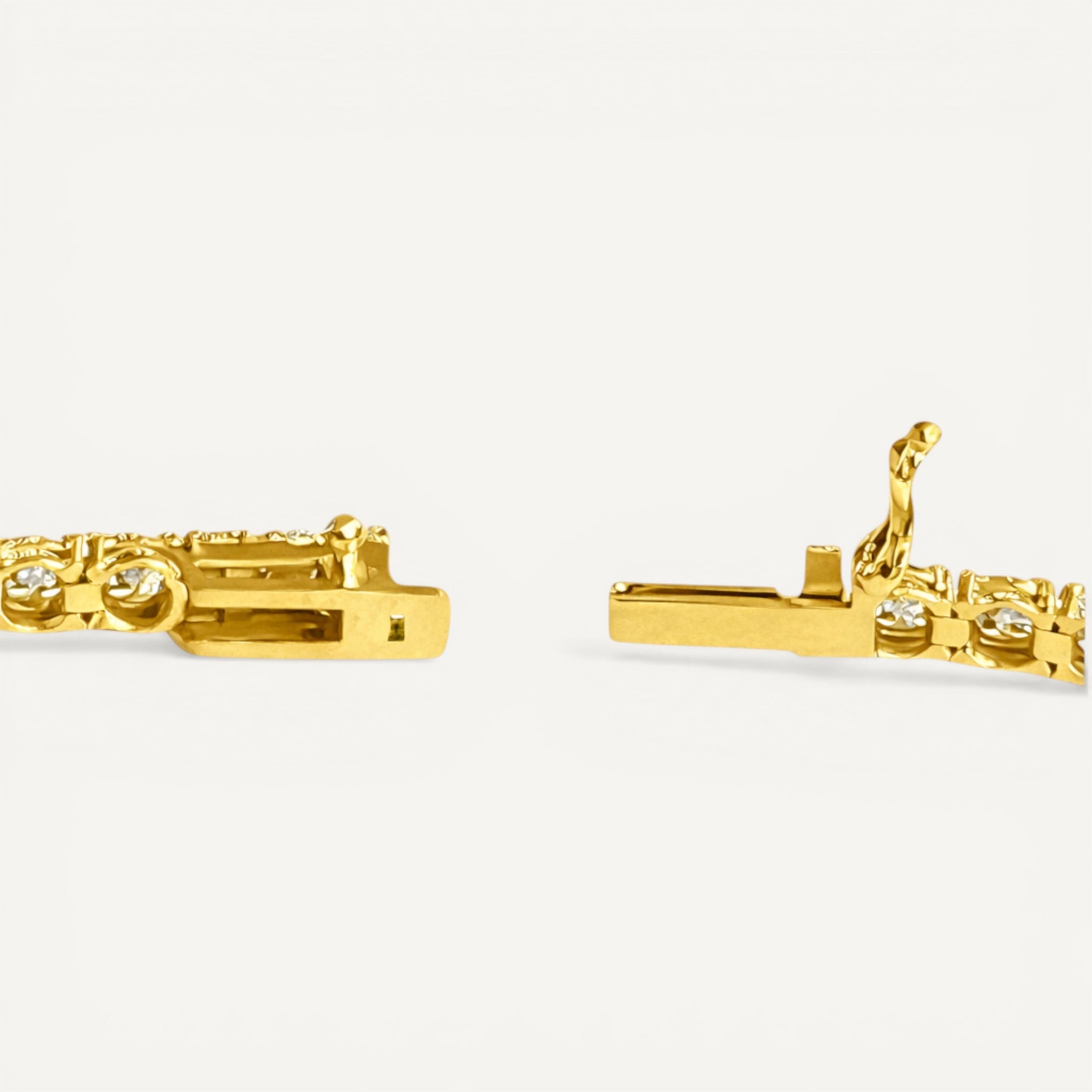 14K Yellow Gold Crownline Tennis Necklace Classic - safety lock detail