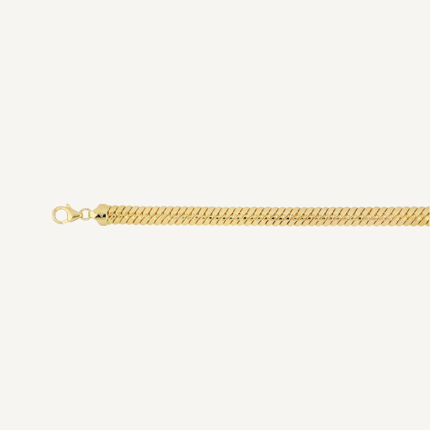 10K Yellow Gold Lux Striking Herringbone Chain Necklace - clasp detail