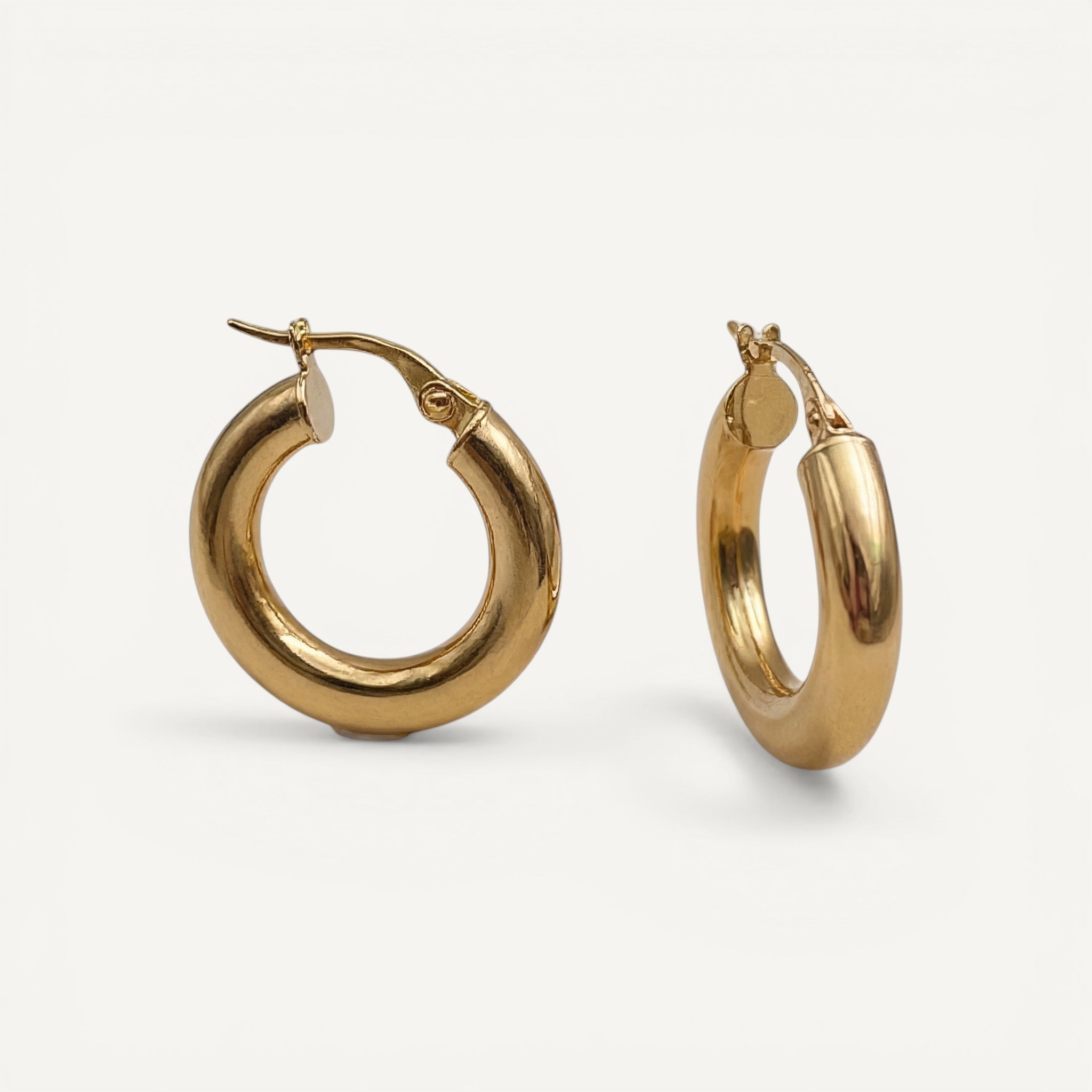 10K Yellow Gold Solara Grace Hoop Earrings - polished round 20mm hoops