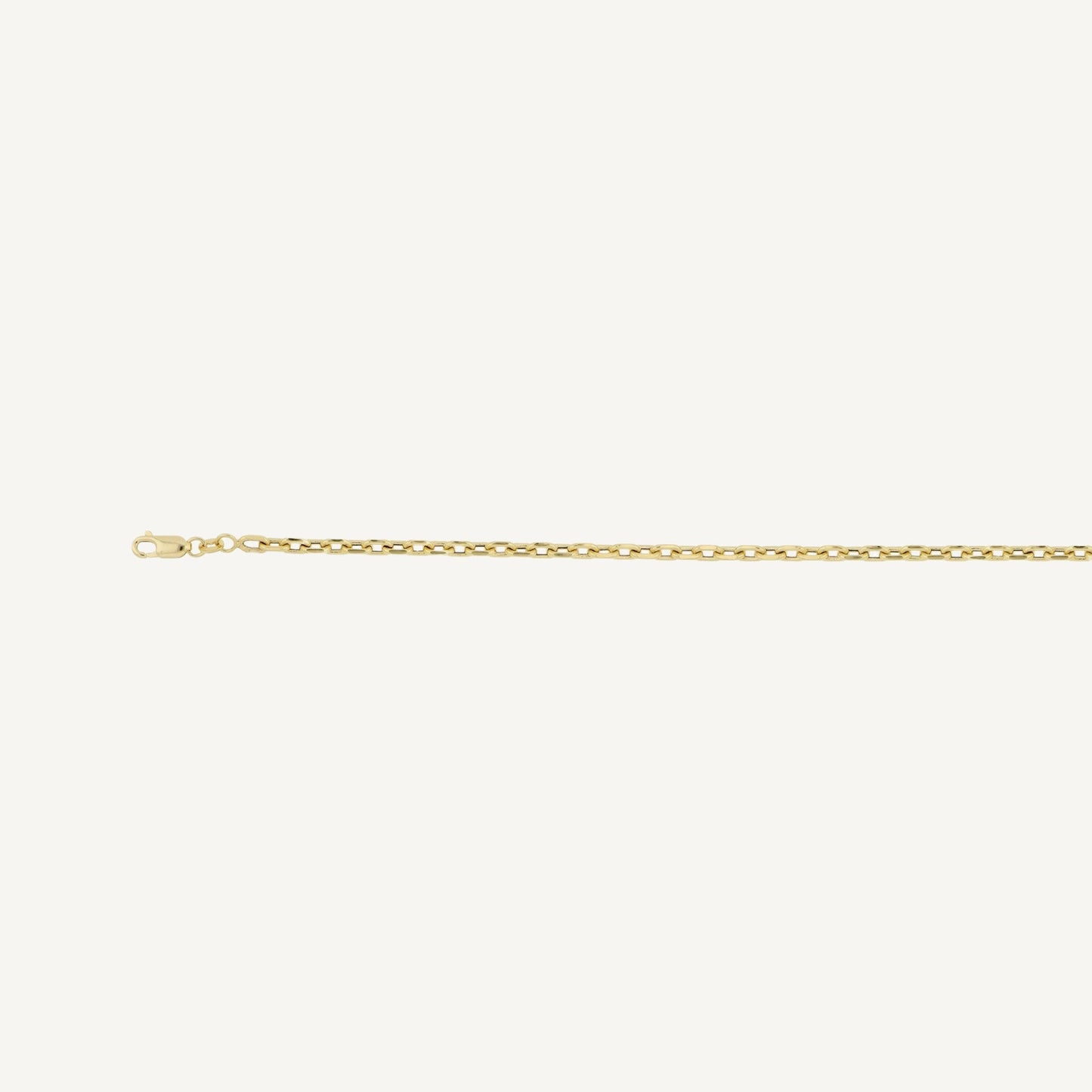 10K Yellow Gold Vero Classic Oval Cable Chain Necklace - lobster clasp detail