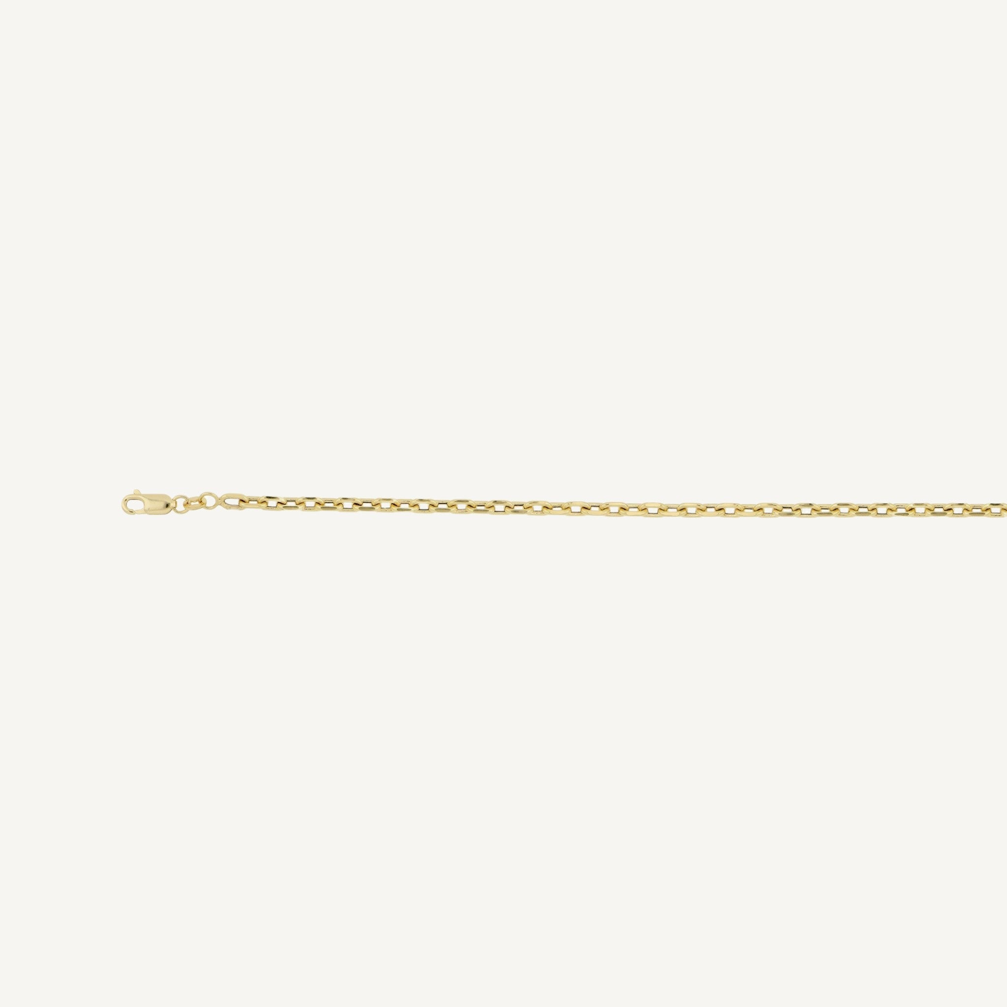 10K Yellow Gold Vero Classic Oval Cable Chain Necklace - lobster clasp detail